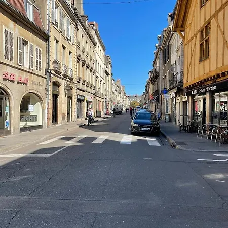 Le Petit Duc Dijon